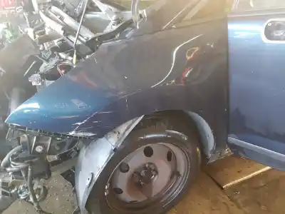 Peça sobressalente para automóvel em segunda mão guarda-lamas dianteiro esquerdo por peugeot 5008 confort referências oem iam 