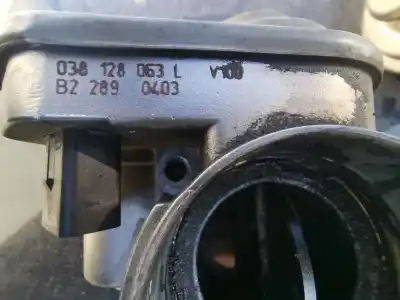 Pezzo di ricambio per auto di seconda mano scatola della farfalla per seat leon (1p1) comfort limited riferimenti oem iam 038128063l