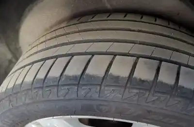 Peça sobressalente para automóvel em segunda mão pneu por peugeot 5008 sport pack referências oem iam 2155017
