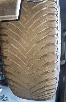 Автозапчастина б/у шина для MAZDA CX-5 Center-Line 2WD Посилання на OEM IAM 2256517  