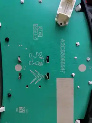 Peça sobressalente para automóvel em segunda mão quadrante por peugeot 207 confort referências oem iam a2c53065547  