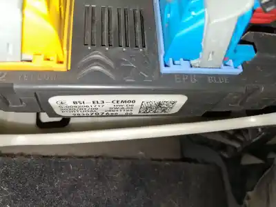 Peça sobressalente para automóvel em segunda mão caixa de fusíveis e relés por opel corsa c edition referências oem iam 9830707680