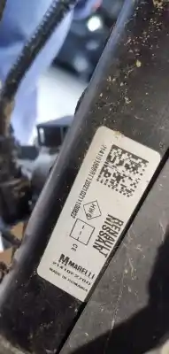 Peça sobressalente para automóvel em segunda mão RADIADOR DE ÁGUA por RENAULT CAPTUR II  Referências OEM IAM 21410F270D  