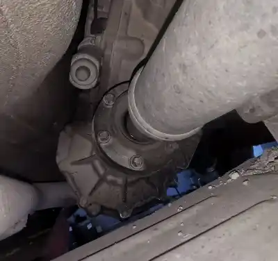 Автозапчастина б/у передня центральна трансмісія для suzuki grand vitara jb (jt) 1.9 ddis turbodiesel посилання на oem iam 