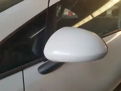 Pezzo di ricambio per auto di seconda mano specchio sinistro per opel corsa d catch me riferimenti oem iam   