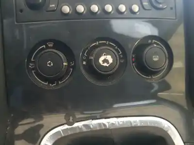 Peça sobressalente para automóvel em segunda mão comando de sofagem (chauffage / ar condicionado)  por peugeot 5008 confort referências oem iam 