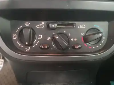 Second-hand car spare part Heating / Air Conditioning Control Panel for CITROEN C2 by Loeb OEM IAM references   