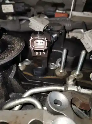 Автозапчастина б/у инжектор для mazda cx-5 center-line 2wd посилання на oem iam sh0113h50  09s24427