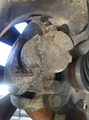 Peça sobressalente para automóvel em segunda mão pinça de travão dianteira direita por renault captur ii techno referências oem iam 