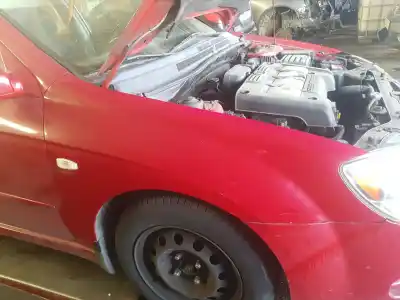 Peça sobressalente para automóvel em segunda mão Guarda-lamas Dianteiro Direito por KIA CERATO 1.6 LX Familiar Referências OEM IAM   