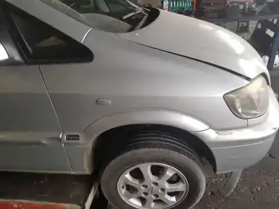 Second-hand car spare part front right fin for opel zafira a blue line oem iam references 