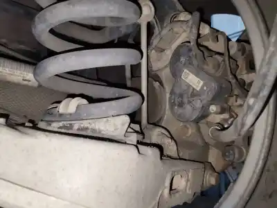 Pezzo di ricambio per auto di seconda mano snodo posteriore destro per jaguar f-pace chequered flag awd riferimenti oem iam 