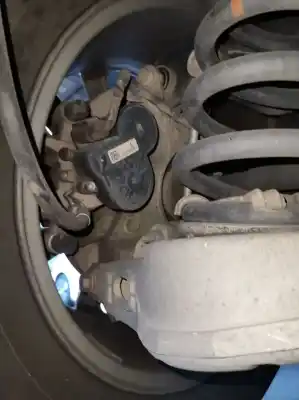 Pezzo di ricambio per auto di seconda mano snodo posteriore sinistro per jaguar f-pace chequered flag awd riferimenti oem iam 