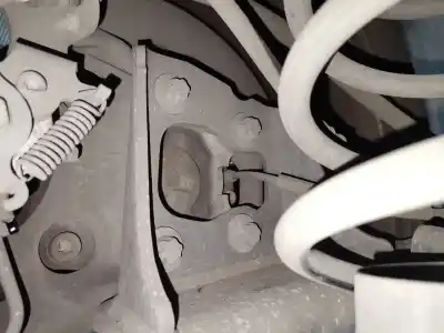 Peça sobressalente para automóvel em segunda mão manga de eixo traseira esquerda por citroen ds5 design referências oem iam 