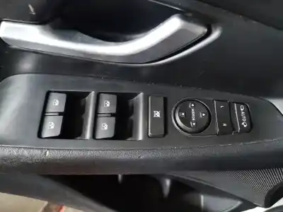Peça sobressalente para automóvel em segunda mão botão / interruptor elevador vidro dianteiro esquerdo por hyundai i30 (pd) essence referências oem iam 