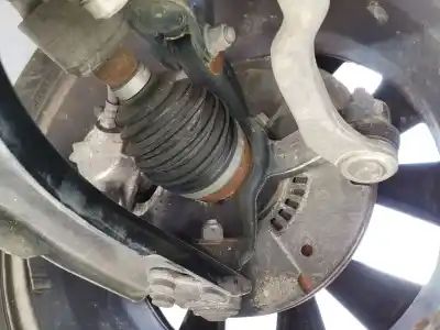 Second-hand car spare part front right knuckle for renault captur ii techno oem iam references   