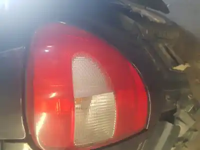 Pezzo di ricambio per auto di seconda mano Luci Posteriori Destra per CHRYSLER VOYAGER (RG) 2.5 CRD LX Riferimenti OEM IAM   