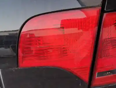 Peça sobressalente para automóvel em segunda mão farolim interior traseiro direito por audi a4 berlina (8e) 1.9 tdi referências oem iam 