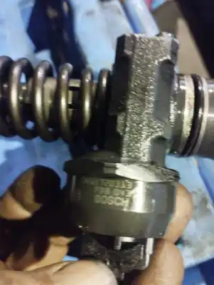 Peça sobressalente para automóvel em segunda mão injetor por seat ibiza (6j5) 25 aniversario referências oem iam 038130073bn