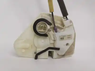 Second-hand car spare part left front door lock for mazda 3 lim. () black tech edition oem iam references 8f20b0567