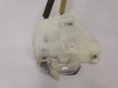 Second-hand car spare part left front door lock for mazda 3 lim. () black tech edition oem iam references 8f20b0567  