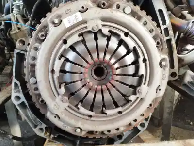 Second-hand car spare part clutch kit for nissan nv 200 (m20) kasten comfort oem iam references 8200527596