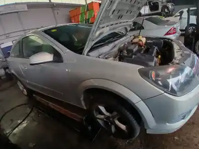 Pezzo di ricambio per auto di seconda mano Parafango Anteriore Destro per OPEL ASTRA GTC Enjoy Riferimenti OEM IAM   
