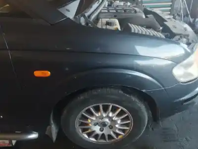 Second-hand car spare part Front Right Fin for SSANGYONG RODIUS Xdi OEM IAM references   