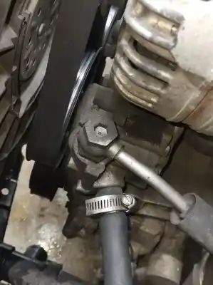 Peça sobressalente para automóvel em segunda mão bomba de direção por audi a4 berlina (8e) 1.9 tdi referências oem iam 