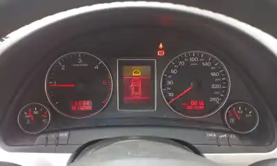 Peça sobressalente para automóvel em segunda mão quadrante por audi a4 berlina (8e) 1.9 tdi referências oem iam 0263626090