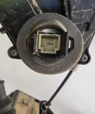 Peça sobressalente para automóvel em segunda mão fechadura da porta traseira esquerda por renault captur ii techno referências oem iam 825031538r  