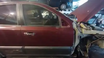 Peça sobressalente para automóvel em segunda mão porta dianteira direita por kia sorento 2.5 crdi active referências oem iam 