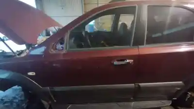 Peça sobressalente para automóvel em segunda mão porta da frente esquerda por kia sorento 2.5 crdi active referências oem iam 