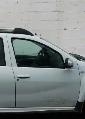 Pièce détachée automobile d'occasion porte avant droite pour dacia duster laureate 4x2 références oem iam 