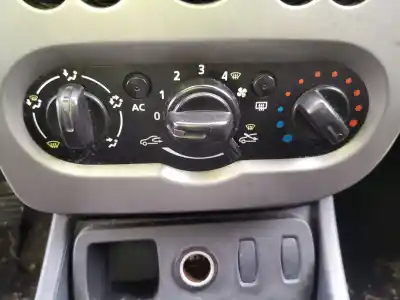 Pièce détachée automobile d'occasion commande de chauffage / climatisation pour dacia duster laureate 4x2 références oem iam 