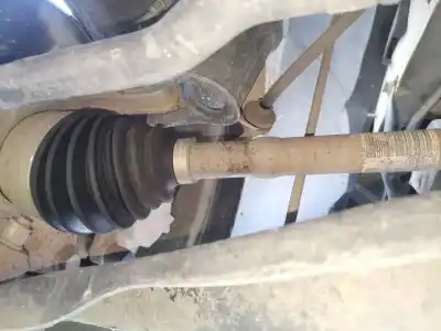 Pièce détachée automobile d'occasion transmission avant gauche pour dacia duster laureate 4x2 références oem iam 