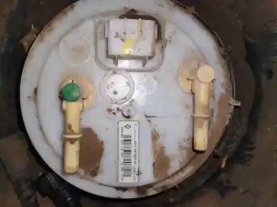 Pièce détachée automobile d'occasion capteur niveau de carburant pour dacia duster laureate 4x2 références oem iam 8200397677b