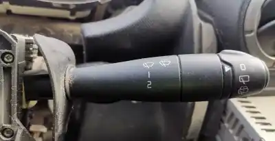 Pièce détachée automobile d'occasion commande d'essuie glace pour dacia duster laureate 4x2 références oem iam 8200792587