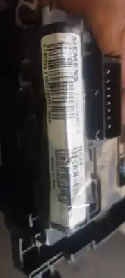 Second-hand car spare part fuse box unit for peugeot partner (s2) combi plus oem iam references 9643498880  9643498880