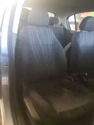 Piesă de schimb auto la mâna a doua scaunul din fațã partea dreaptã pentru opel corsa d ´´111 years´´ referințe oem iam 