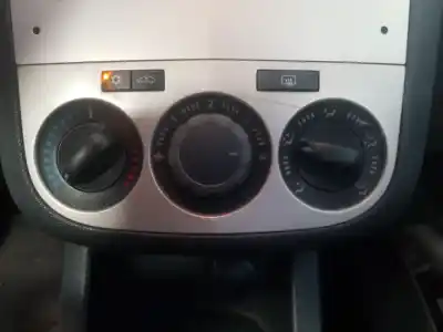 Peça sobressalente para automóvel em segunda mão Comando De Sofagem (chauffage / Ar Condicionado)  por OPEL CORSA D ´´111 Years´´ Referências OEM IAM   