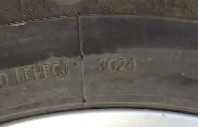 Second-hand car spare part tire for dacia duster laureate 4x2 oem iam references 2156516  