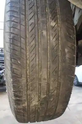 Pezzo di ricambio per auto di seconda mano pneumatico per dacia duster laureate 4x2 riferimenti oem iam 2156516  