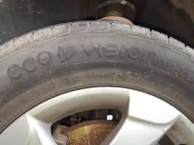 Pezzo di ricambio per auto di seconda mano pneumatico per dacia duster laureate 4x2 riferimenti oem iam 2156516  