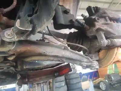 Автозапчасти б/у ПЕРЕДНЯЯ ПРАВАЯ КУЛАЧКА за RENAULT KANGOO Profesional ссылки OEM IAM   