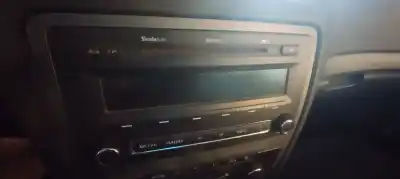 Piesă de schimb auto la mâna a doua sistem audio / cd radio casetofon pentru skoda octavia berlina (1z3) collection referințe oem iam 