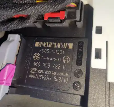 Автозапчасти б/у мотор стекла переднего правого за volkswagen golf plus (5m1) highline ссылки oem iam 1k0959792g