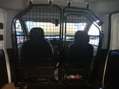 Tweedehands auto-onderdeel LAADSCHEIDER voor OPEL COMBO D Expression L1H1 OEM IAM-referenties   