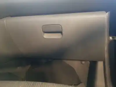 Tweedehands auto-onderdeel HANDSCHOENENKASTJE voor PEUGEOT 5008 Confort OEM IAM-referenties   