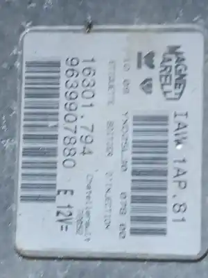 Piesă de schimb auto la mâna a doua unitate de control motor ecu pentru peugeot 206 berlina e-music referințe oem iam 9639907880